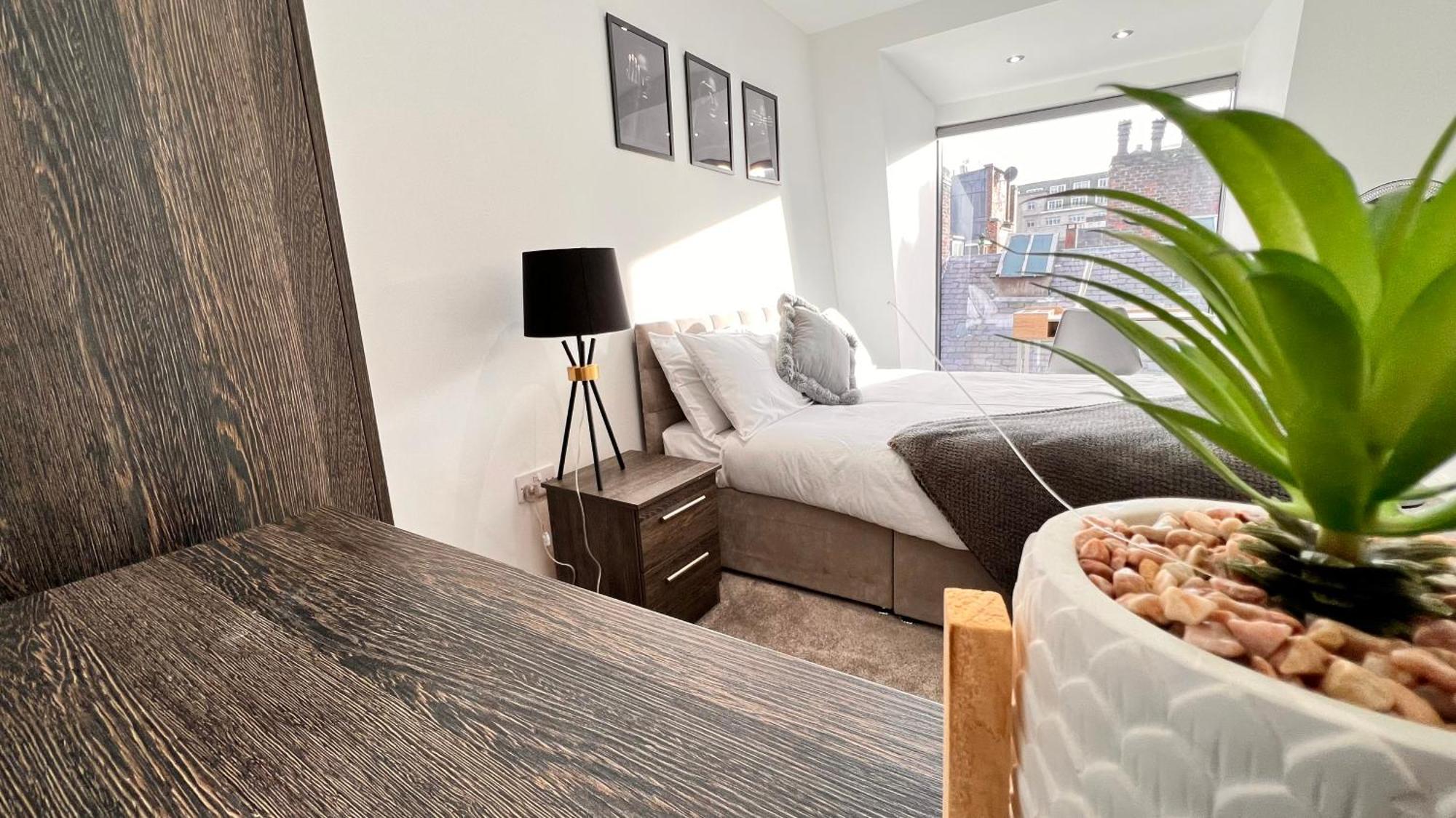 Families And Contractors Welcome! Central Beauty Apartment Liverpool